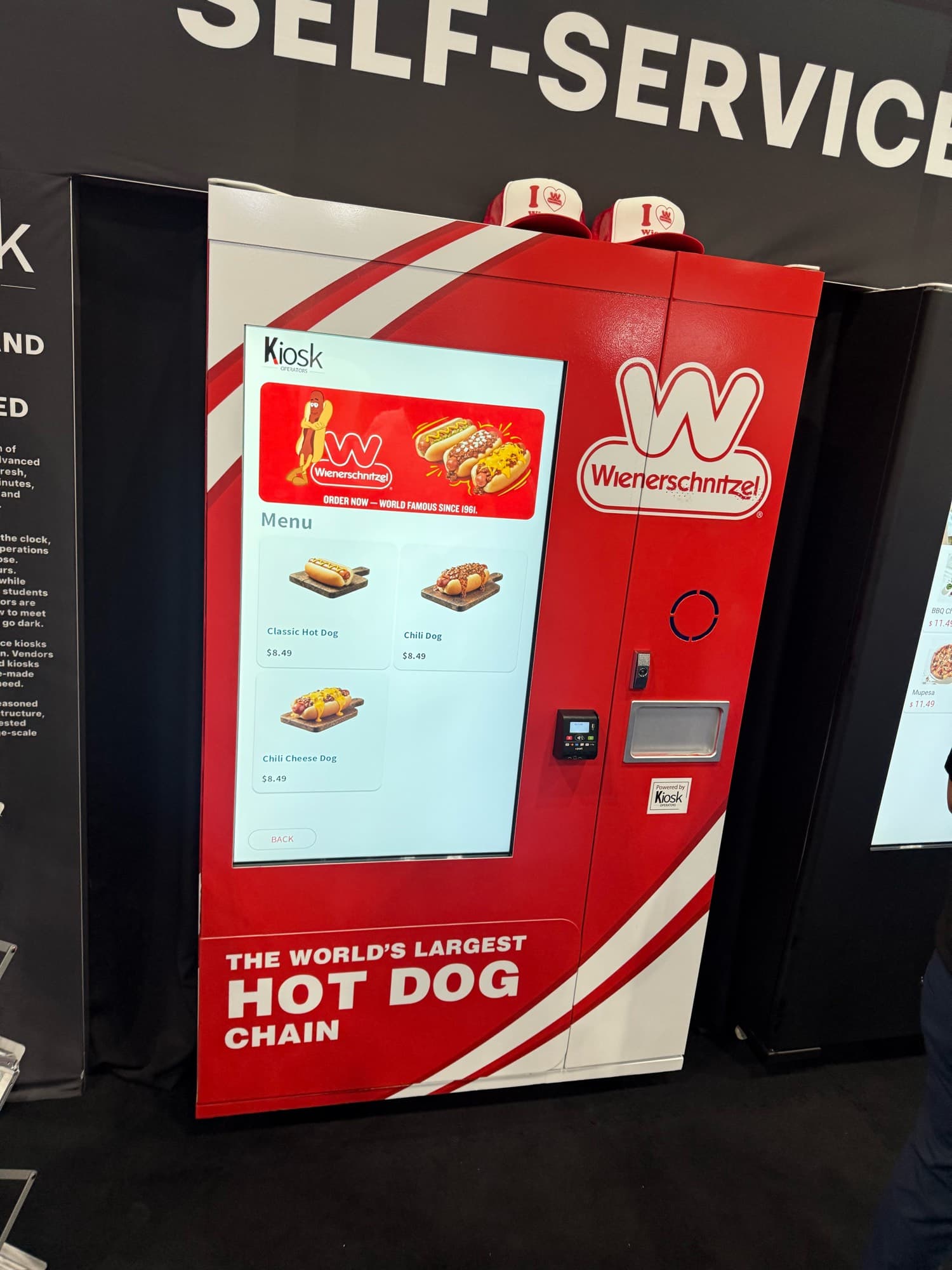 Wienerschnitzel Hot Food Kiosk